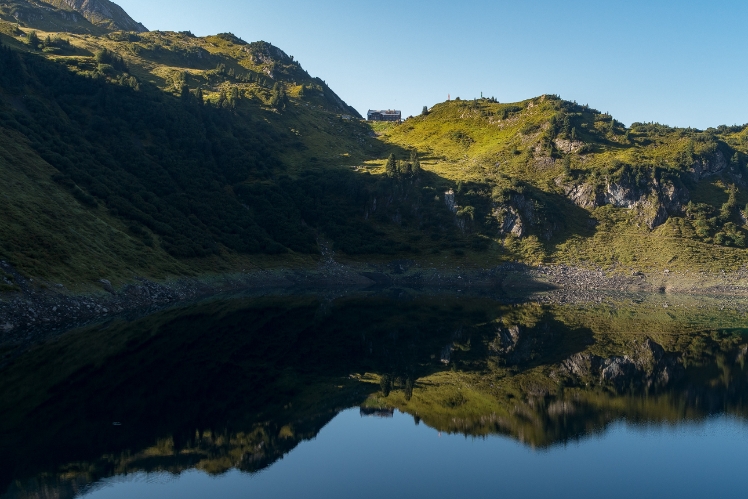 Formarinsee und Freiburger Hütte